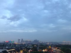 -顽啤熊·酒客酒馆(苏城夜景必选店)