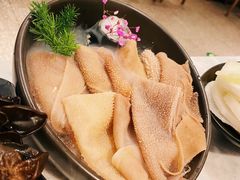 自贡毛肚-新辣道鱼火锅(领展购物广场·中关村店)