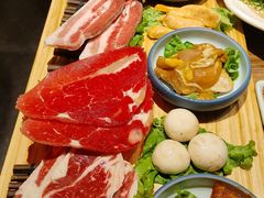 -明洞阿姨·韩式酱蟹烤肉·创意料理(三元桥店)