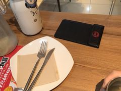 -必胜客(白广路店)