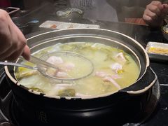 -小椒娘撒椒鱼火锅(三八广场店)