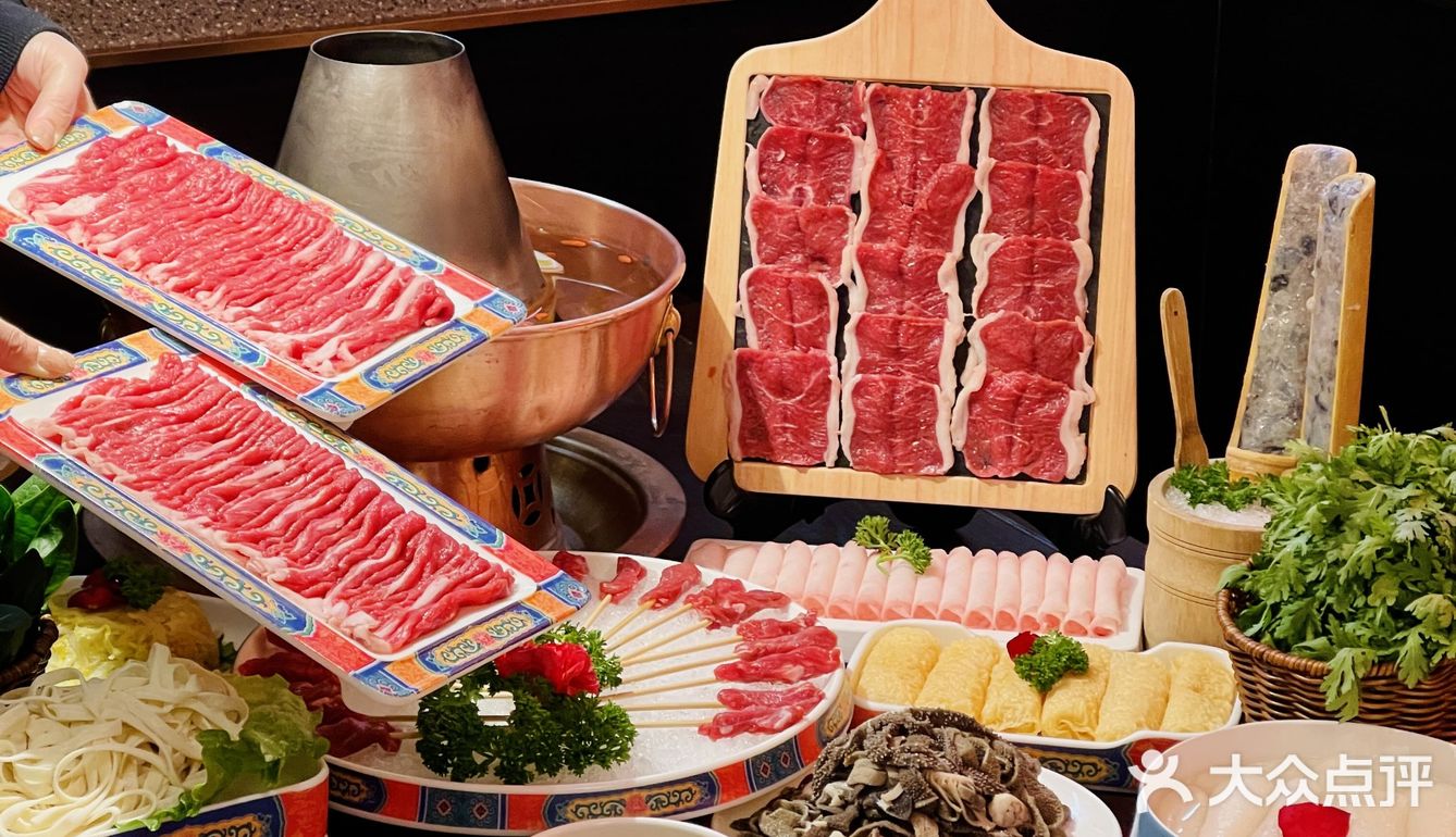 来京悦南门感受正宗的老北京铜锅涮肉