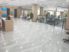 -上海大学附属上海和平眼科医院
