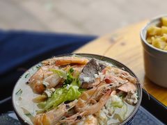 -珍记海鲜粥·海鲜粉