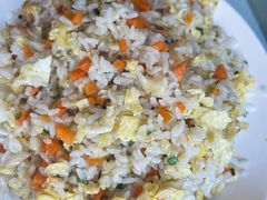 泡菜鸡蛋炒饭-良泉足疗