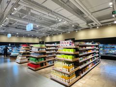 面包甜点陈列柜-七鲜超市(瑞虹天地太阳宫店)