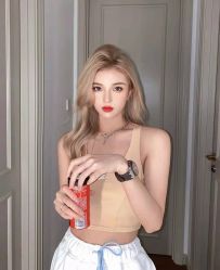 -东秀护肤造型