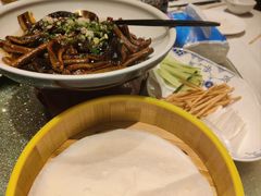 响油鳝丝配手工包饼-上海人家花樣年华(中山公园店)
