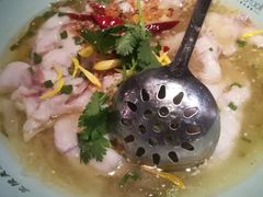 老坛酸菜鱼-胡桃里音乐酒馆(仓山万达店)