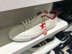 -ABC MART(心斎橋店)