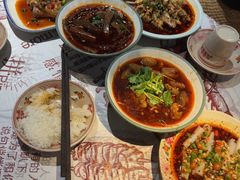 -耙吉吉川味小酒馆(本地人回头店)