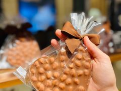 -Laderach 莱德拉(上海环贸iapm店)