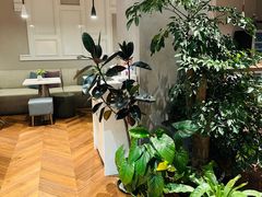 -潮一不贰·法式甜品·生日蛋糕·西式简餐(外滩店)