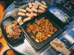 -伍丁·烤牛肋(和平东桥店)