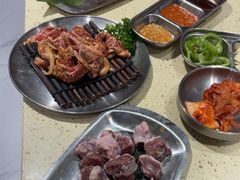 -安小胖韩国烤肉(财富广场画苑小区店)