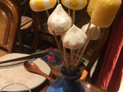 -老牌坊云南鱼豆花火锅(爱建店)