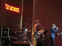 -TZ House音乐现场(来福士中心店)