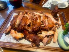 -馨月湾传统精品美食坊(市府总店)