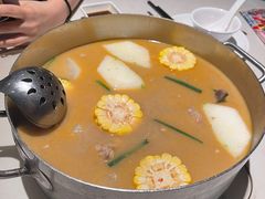 -肥仔文澳门猪骨煲(南京西路店)