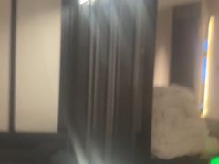 -万泊酒店(长沙五一广场国金中心店)