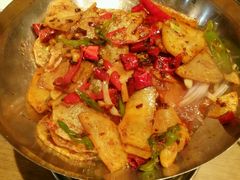 干锅土豆片-名羊天下陕北横山铁锅炖羊肉(博文路店)