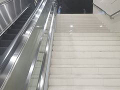 -四川北路(地铁站)