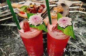 Strawberry Berry Bubble