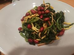 鸡蛋干拌菠菜-宏状元现熬粥·京味菜(三里河店)