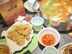 -四季喧黔味豆米火锅(万达广场店)