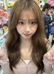 -丝语萱形象