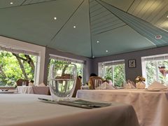 靠窗位-蝶舍·MAISON PAPILLON