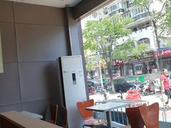 -华莱士·全鸡汉堡(沙湖店)