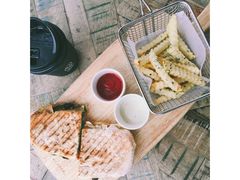 -Cafe Aewol Monsant