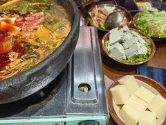 -黔有有贵州酸汤夺夺粉火锅(五味十字店)