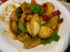 蛋白烧牛筋-江城燕子大排档(江汉路步行街店)