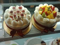 -花花卷卷·鲜食蛋糕(静安久光百货店)
