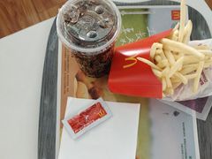 -麦当劳(鄂尔多斯机场店)