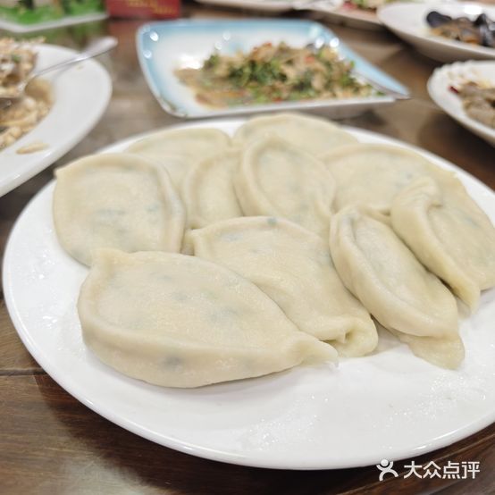 松梅林酒店(海滨路店)