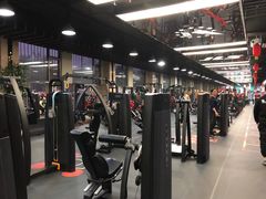-健龙森俱乐部·游泳·健身·羽毛球综合体育馆