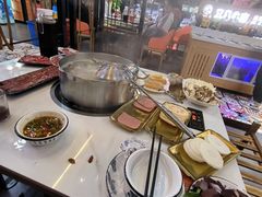 -刘少华贵州小黄牛·鲜牛肉火锅(总店)