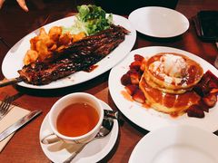 -Pancakes on the rocks(Darling Harbour)