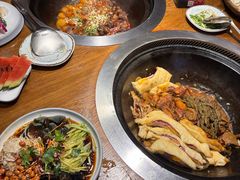 -万里闯关东铁锅炖菜馆(高新旗舰店)