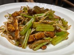 -闫府私房菜·老字号(恒隆店)