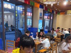 -乡土特色.冷锅鱼.牦牛肉汤锅