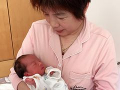 -阿福宝宝月嫂(东方医院店)