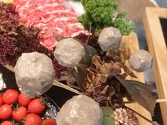 -鹿鸣山草本茶香火锅(园西路店)