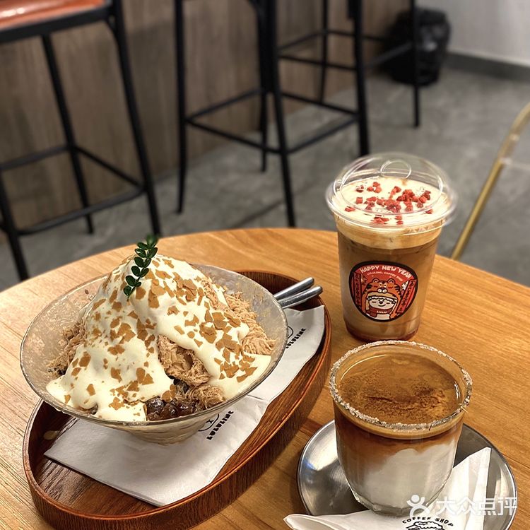 这杯很饱腹 额外多点了一份一直很喜欢的富士山上