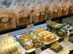 -三色鸽西饼店(黄河路店)