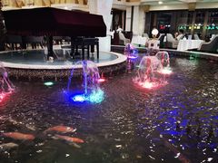 -碧中海汤泉汗蒸酒店