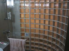 假日 淋浴间-上海北方智选假日酒店